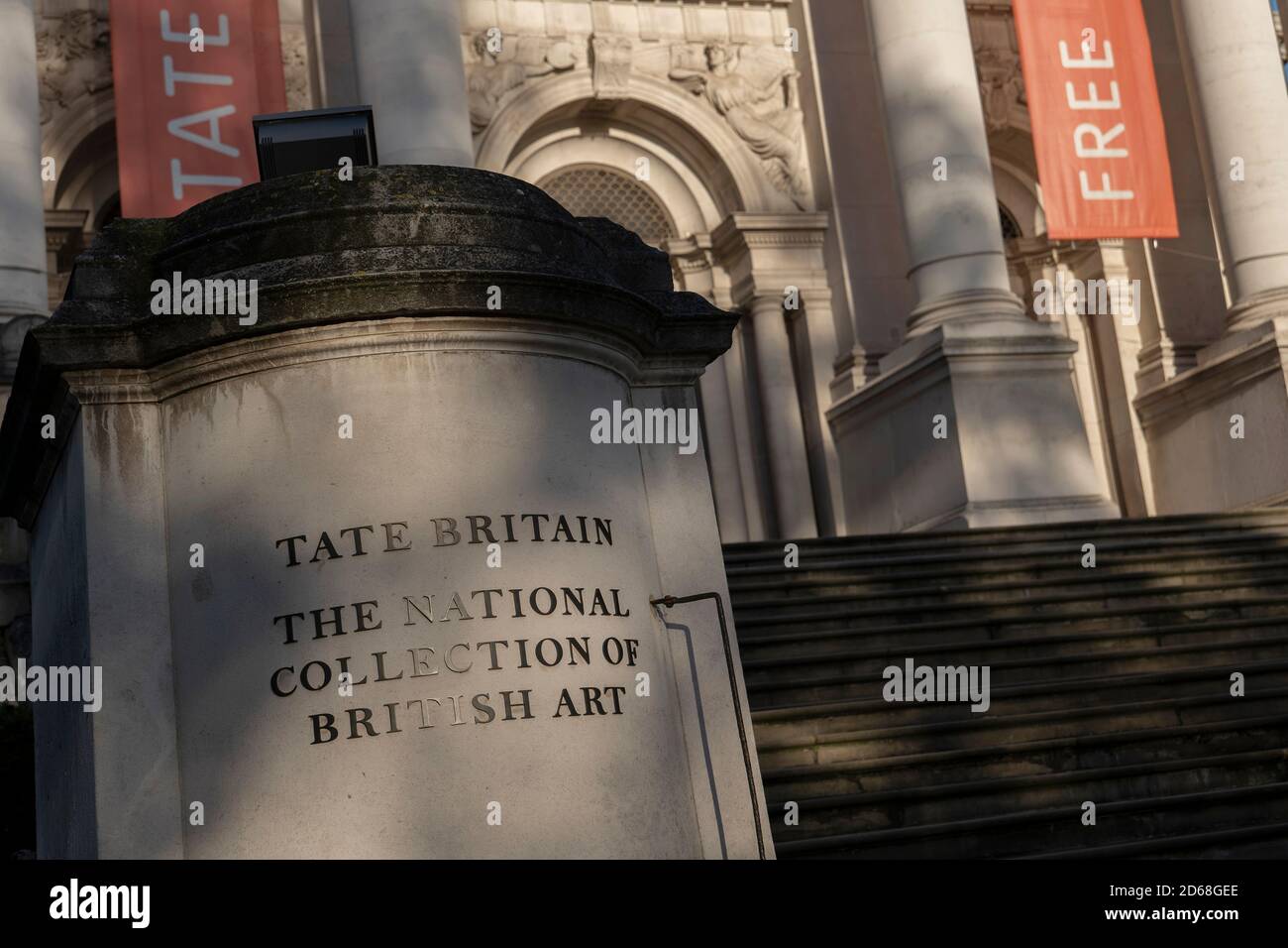 London, England. Oktober 2020. Tate Britain Eingang in London, England. Foto von Sam Mellish Stockfoto London, England. Oktober 2020. Tate Britain Eingang in London, England. Foto von Sam Mellish Stockfoto