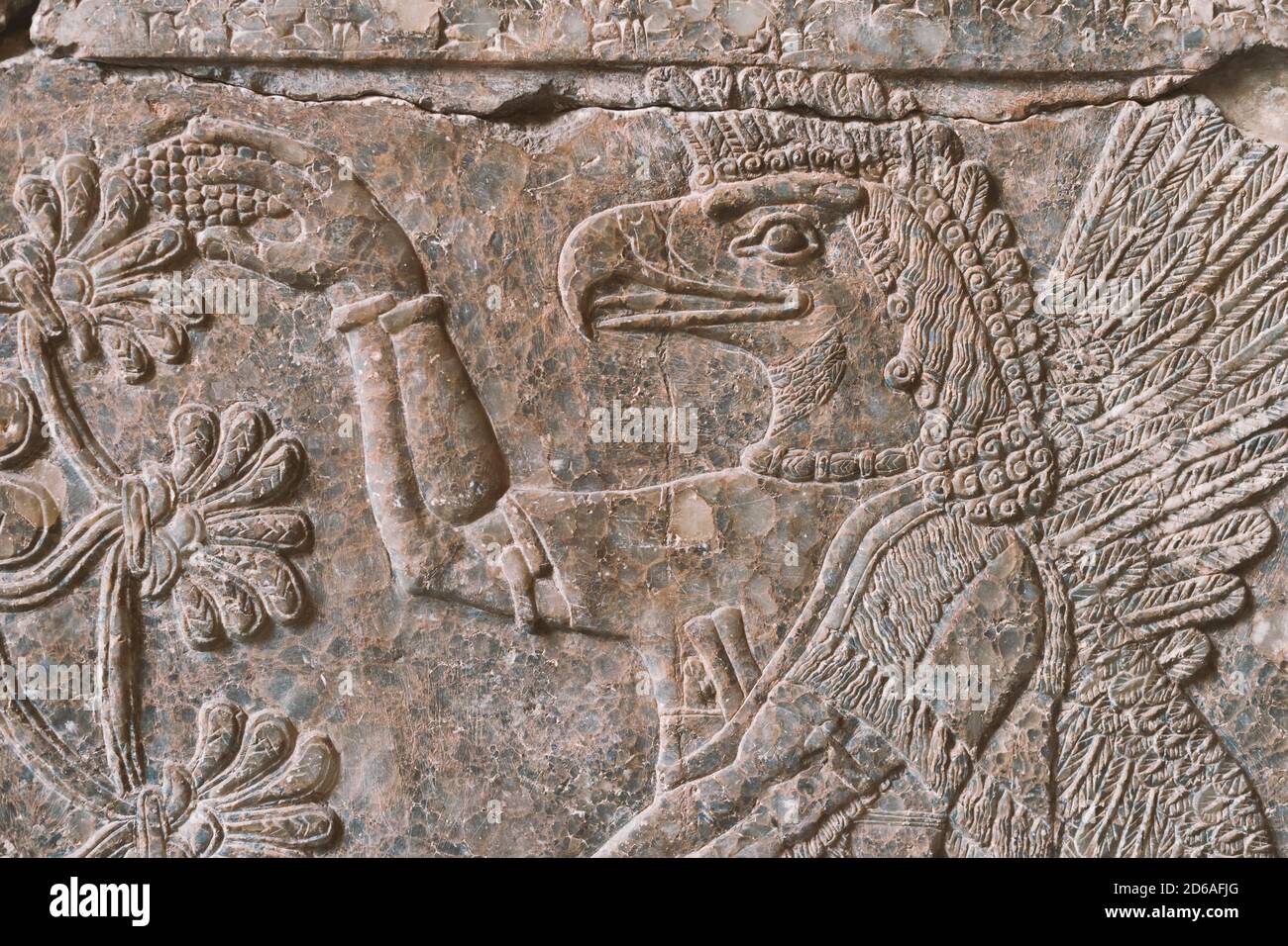 Alte assyrische Kalkstein Wand Relief Fragment Stockfoto