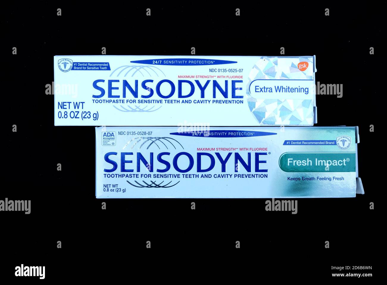 Sensodyne Zahnpasta Stockfotos und -bilder Kaufen - Alamy