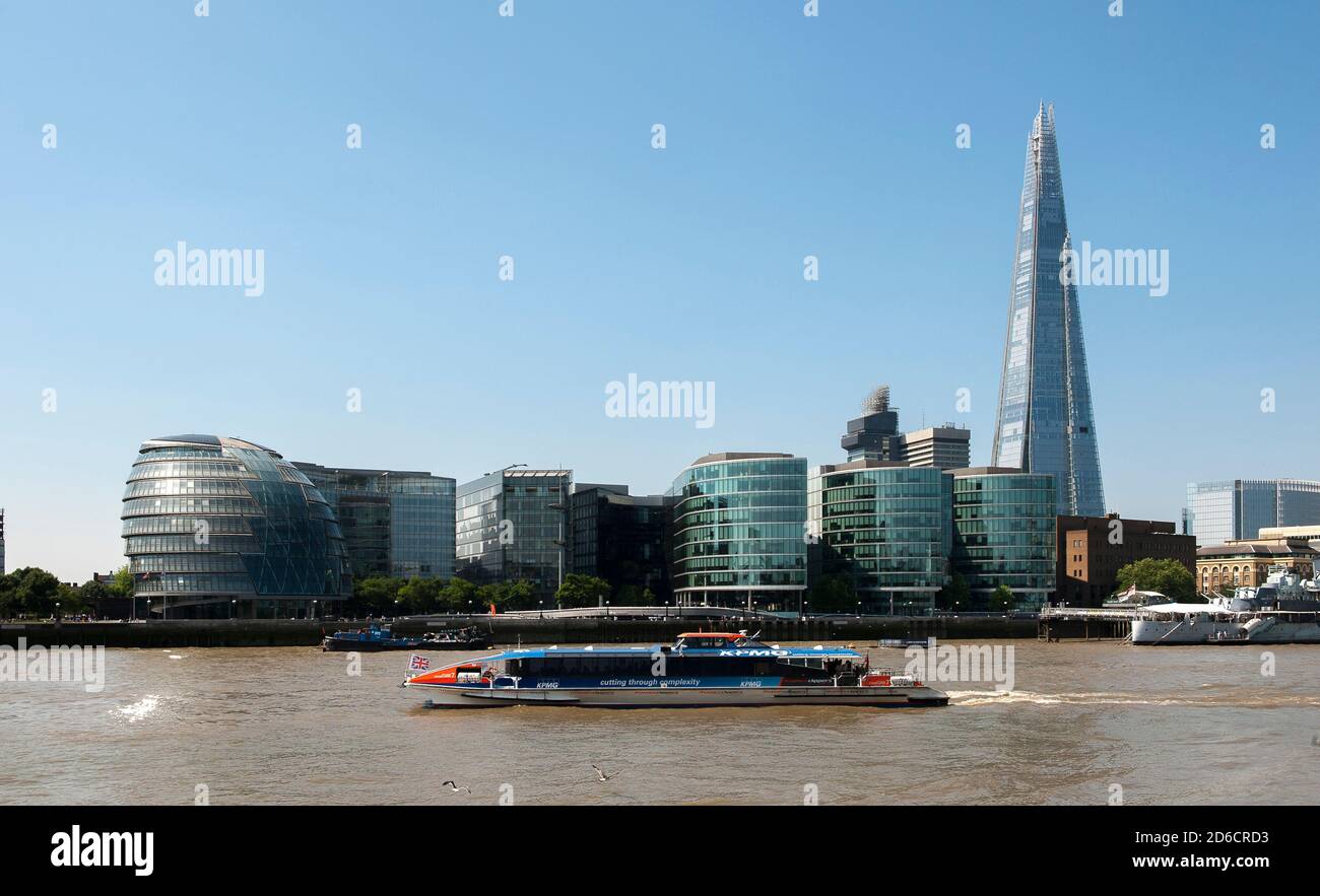 Skyline von London in der City of London, England. Stockfoto