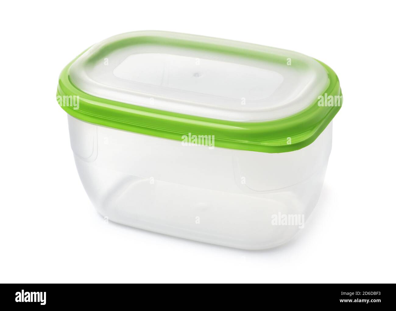 Aufbewahrungsbehälter für Lebensmittel aus Kunststoff mit grünem Deckel, isoliert auf weiß Stockfoto