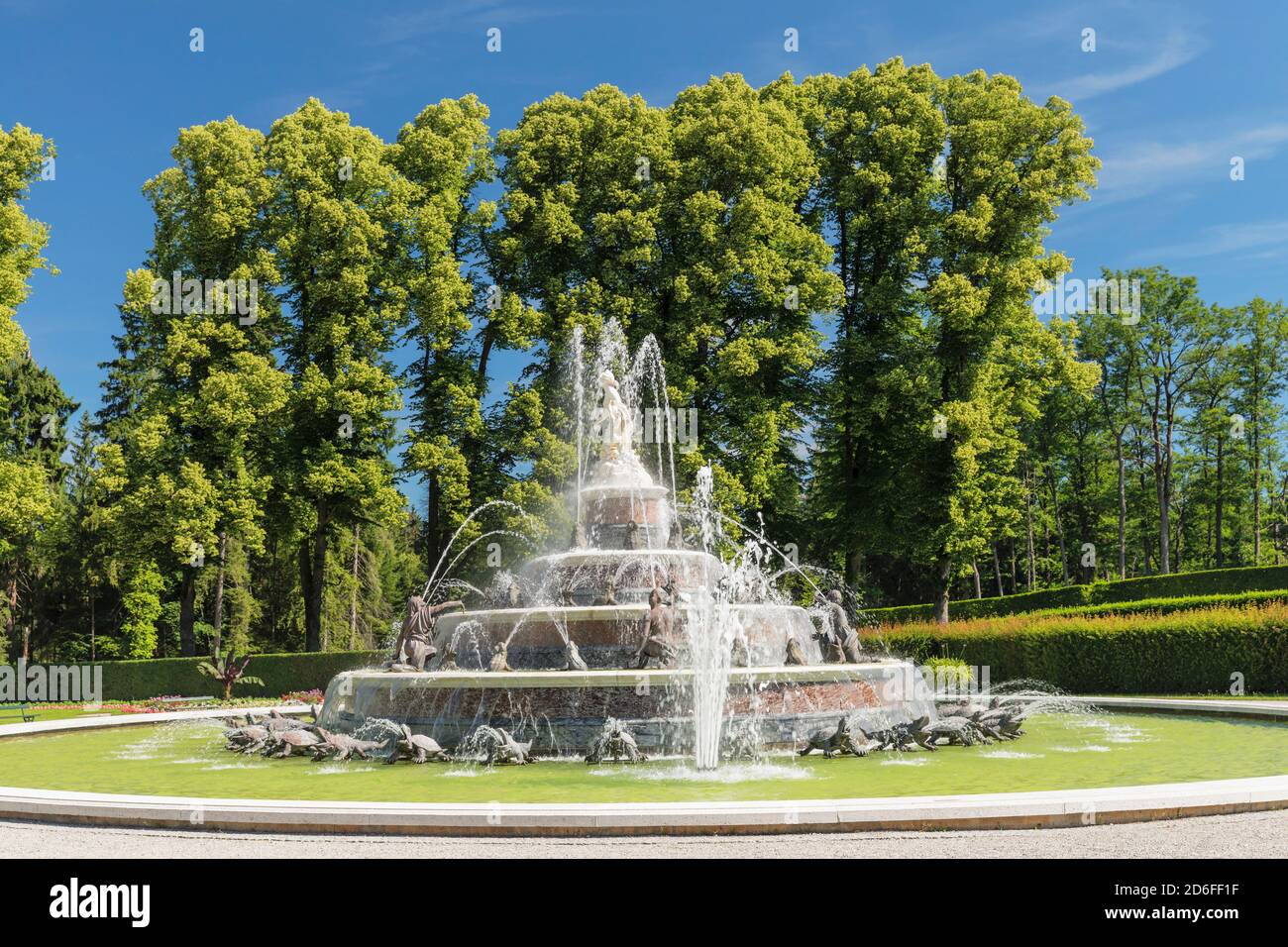 Latonabrunnen auf Schloss Herrenchiemsee, Herreninsel im Chiemsee, Oberbayern, Deutschland Stockfoto