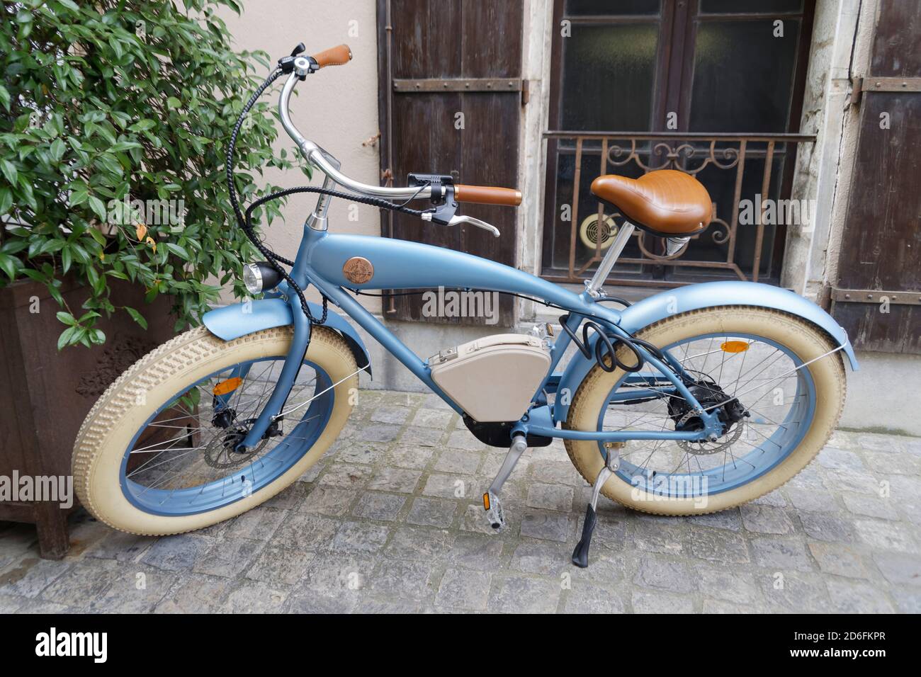 Aigues-Mortes, Frankreich.20. August 2020. Ein Oldtimer-Bike in  Aigues-Mortes am 20. August 2020 Stockfotografie - Alamy