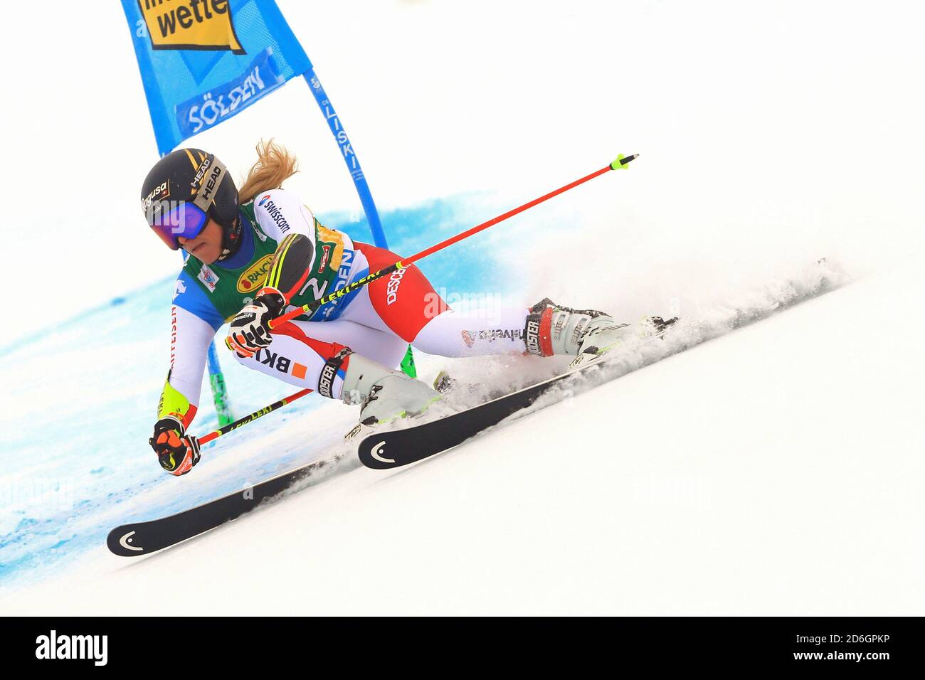 Solden, Österreich. Oktober 2020. SOELDEN, ÖSTERREICH. 17 2020. OKTOBER: 1. Riesenslalom der Frauen im Rahmen des Alpinen Ski-Weltcups in Solden am 17. Oktober 2020; Lauf 1, Lara gut-Behrami (SUI) (Foto: Pierre Teyssot/ESPA-Images) Credit: European Sports Photo Agency/Alamy Live News Stockfoto