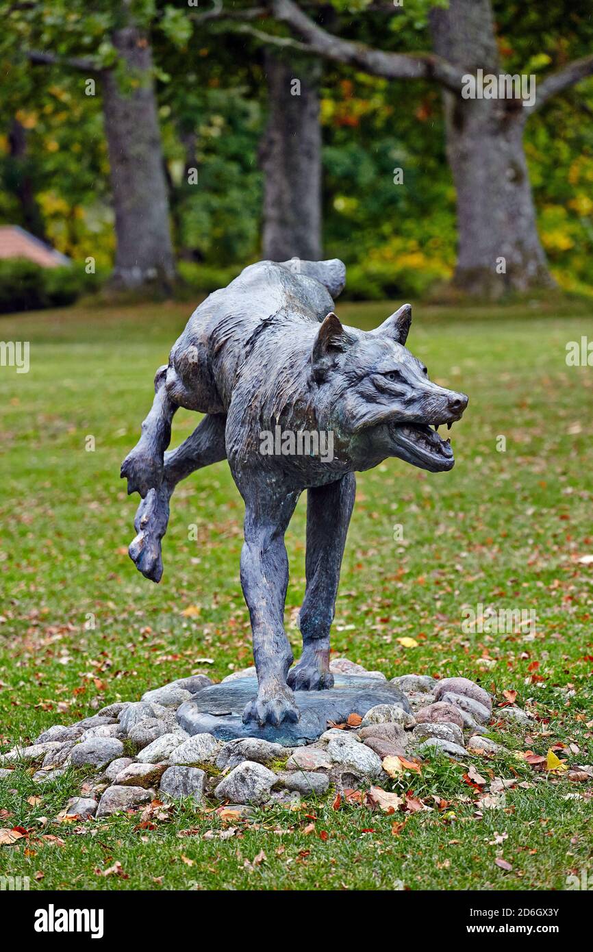 wolf Skulptur des schwedischen Lennart Sand, Stockfoto