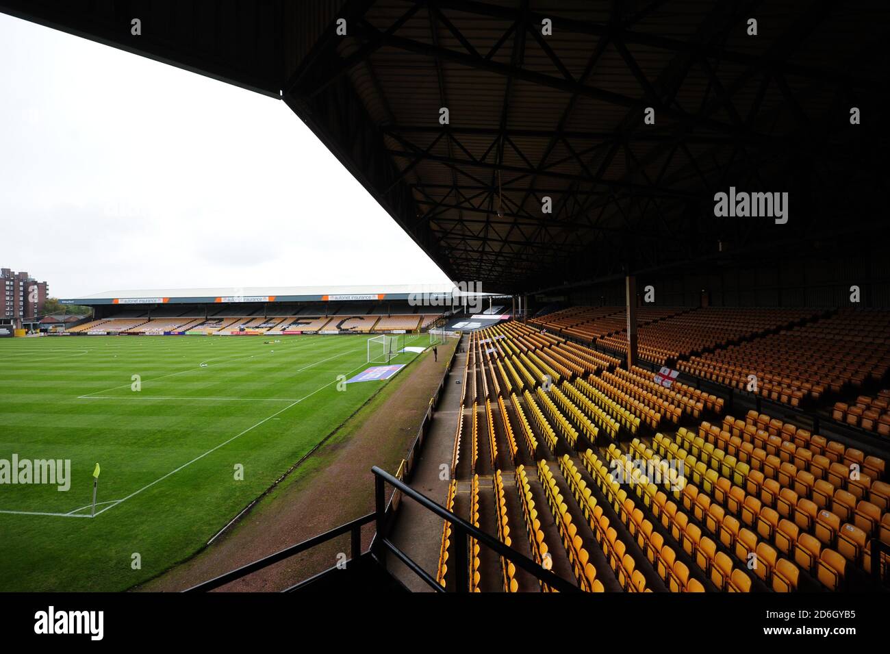 Ein allgemeiner Blick auf leere Stände aus Vale Park vor dem Sky Bet League Two Spiel in Vale Park, Stoke-on-Trent. Stockfoto