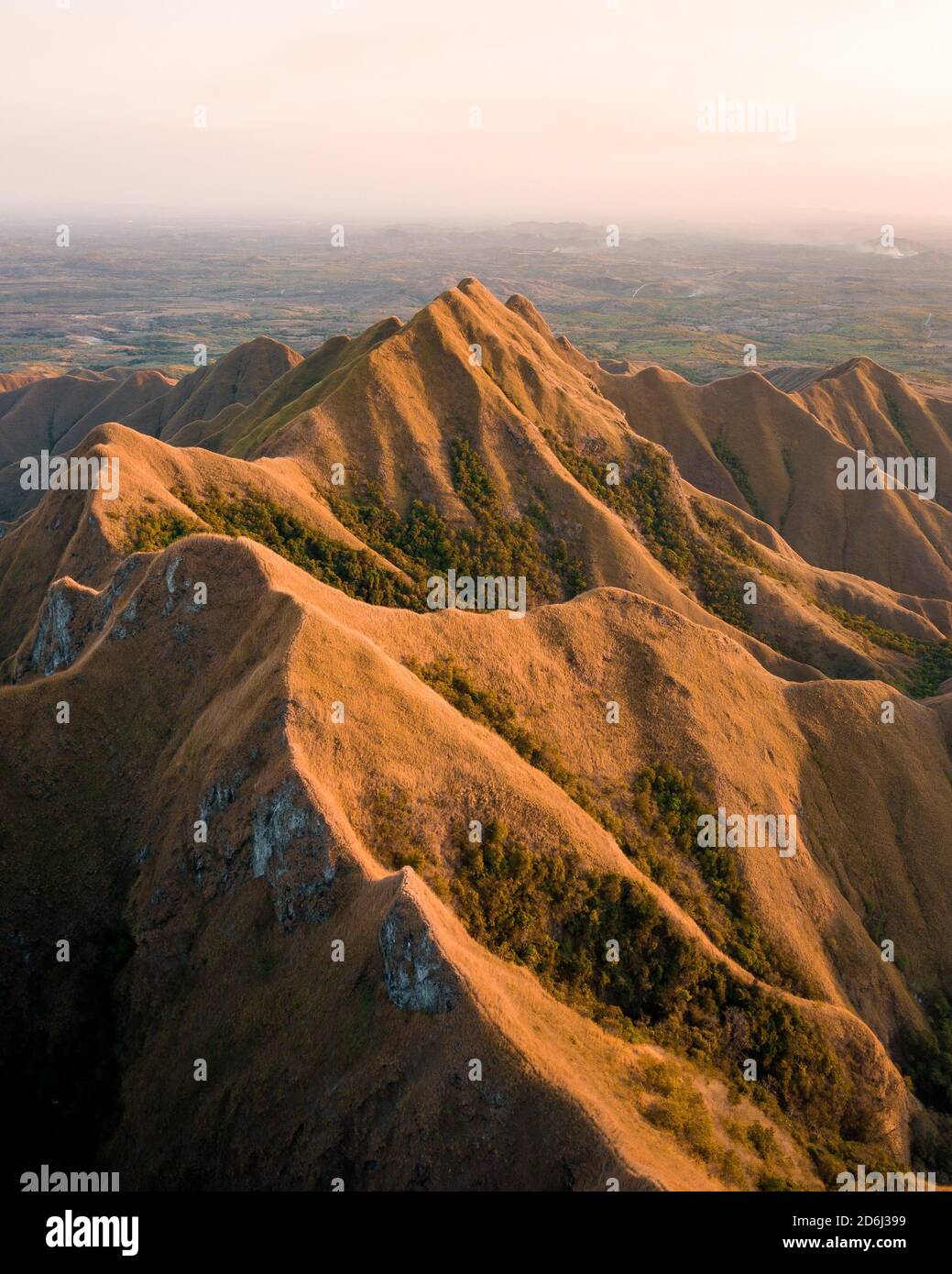 Luftaufnahme, markante karge Berge, Cordilleras, Ola, Cocle Province, Panama Stockfoto