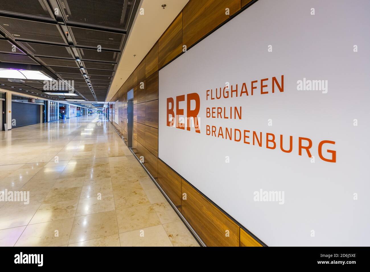 Kürzel Des Flughafens Berlin Brandenburg Drei Buchstaben www.alamy.de
