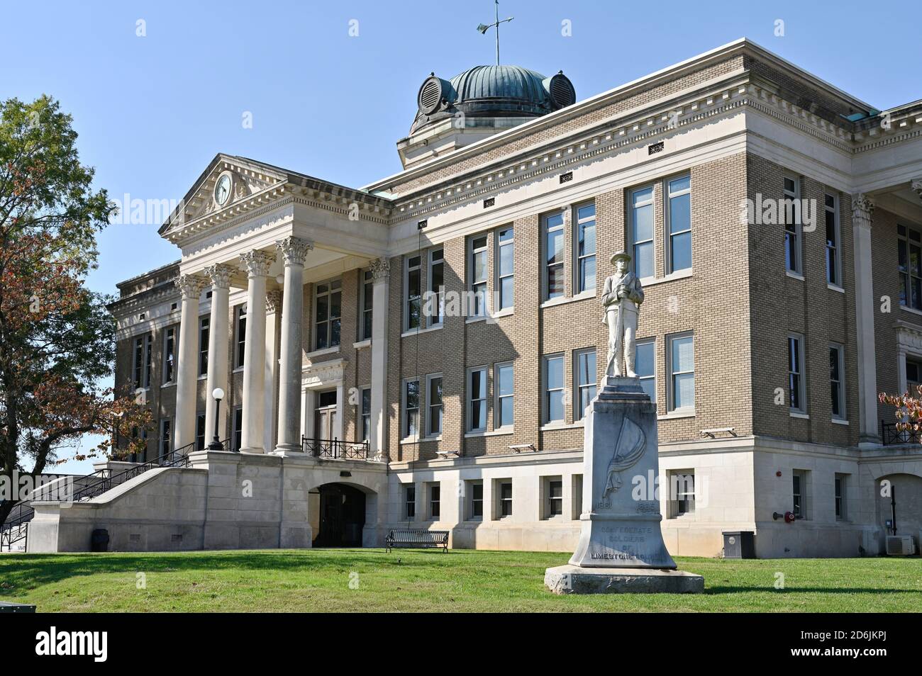 Kleinstadt County Courthouse in Athens Alabama, Limestone County, USA. Stockfoto