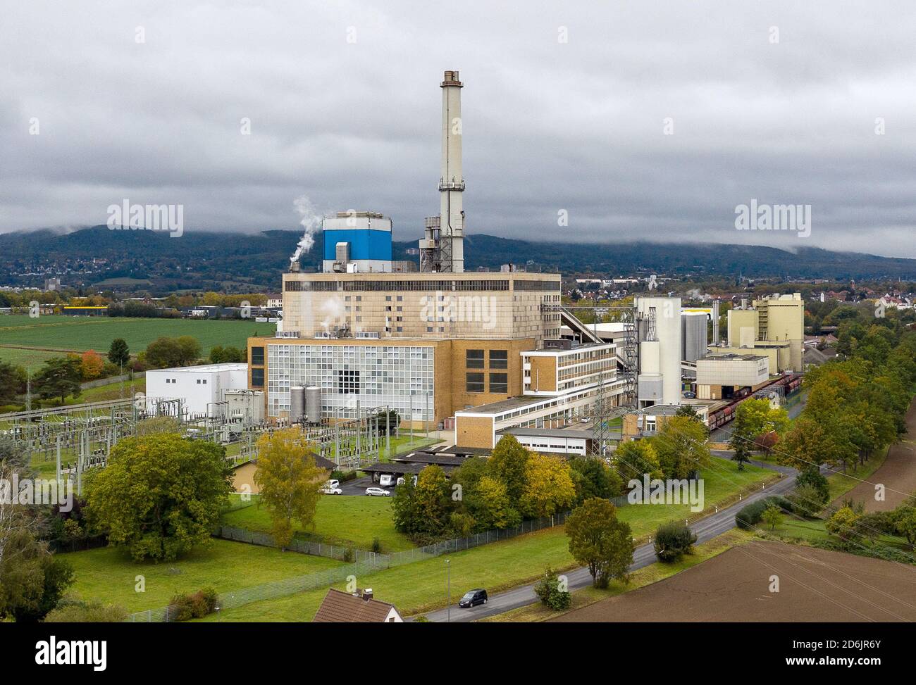 Kassel, Deutschland. Oktober 2020. Fernwärmekraftwerk Kassel der Städtischen Werke Energie Wärme GmbH. Der Aufsichtsrat des Betreibers hat beschlossen, die Kohle für das Jahr 2025 auslaufen zu lassen. Quelle: Swen Pförtner/dpa/Alamy Live News Stockfoto