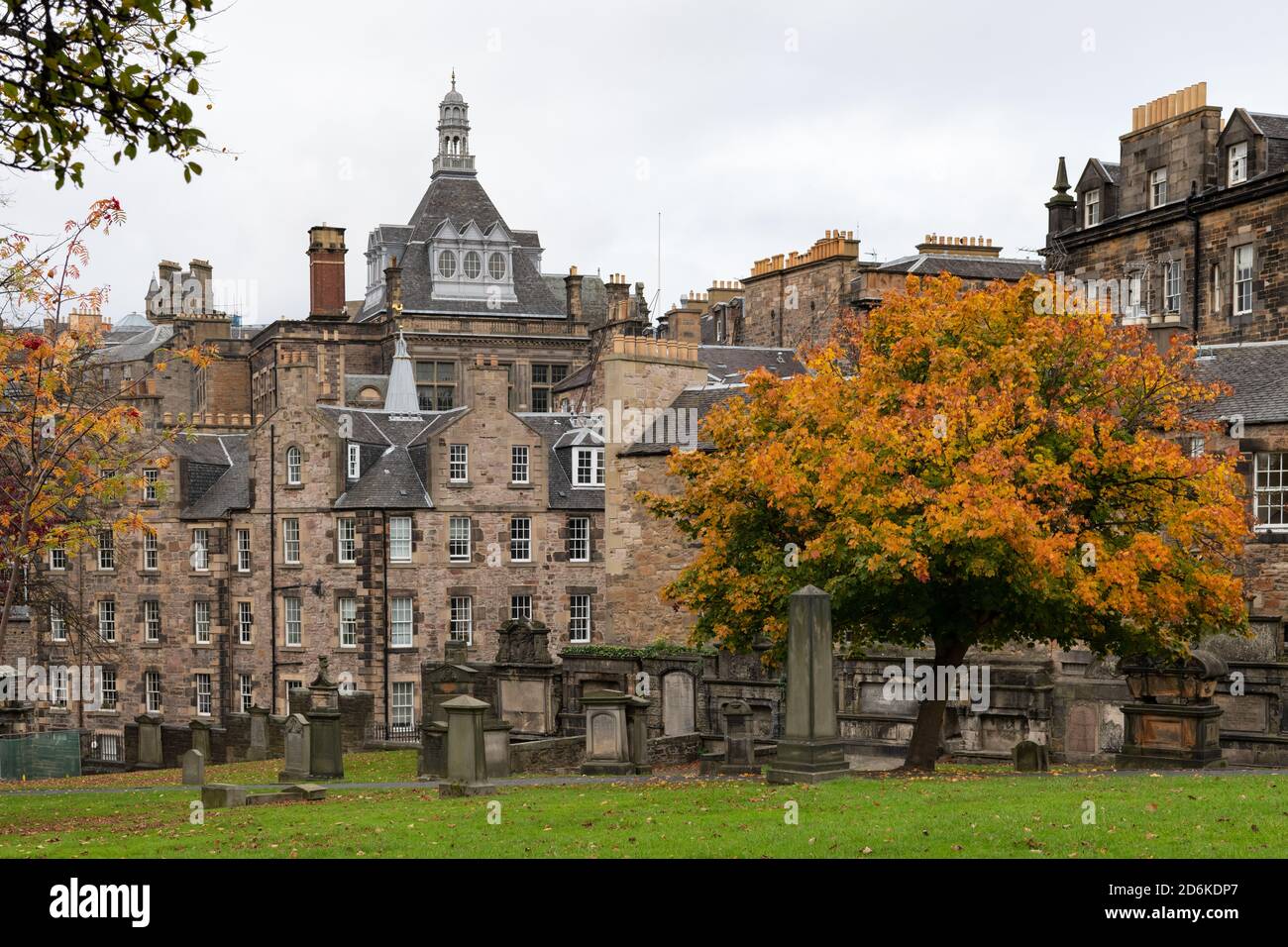 Greyfriars Kirkyard im Herbst, Edinburgh, Schottland, Großbritannien Stockfoto