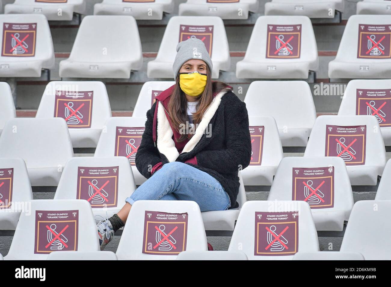 Turin, Italien. Oktober 2020. Turin. Serie A Tim 2020/2021 Liga Spiel. Turin gegen Cagliari mit 1000 Fans für den Covid 19 Notfall. Olympic Stadium auf dem Foto: Kredit: Independent Photo Agency/Alamy Live News Stockfoto