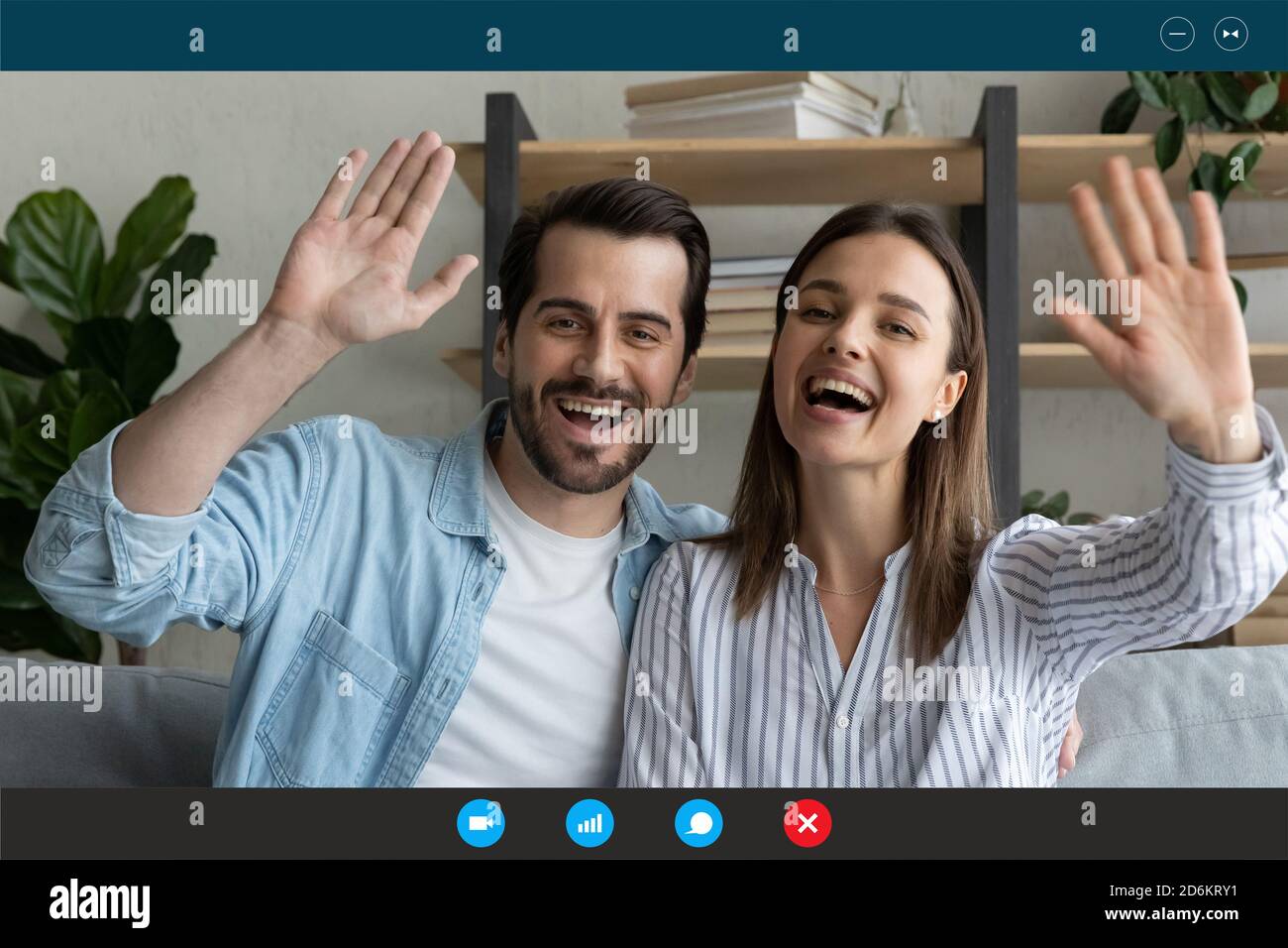 Kopfaufnahme Porträt Bildschirm Ansicht überglücklich Paar winkende Hände Stockfoto