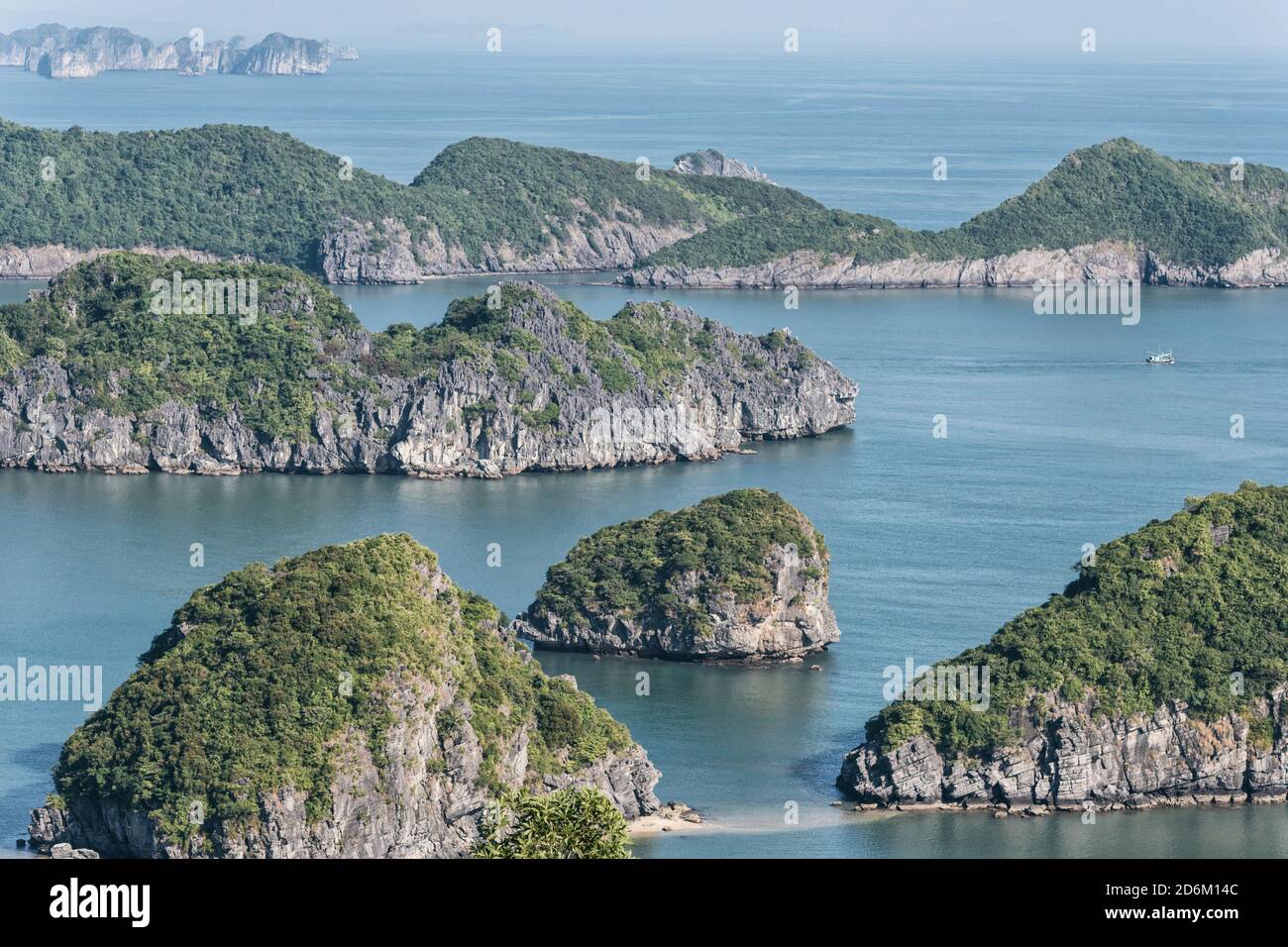 Ha Long Bay, Cat Ba Island, Vietnam, absteigende Drachenbucht Asien Stockfoto