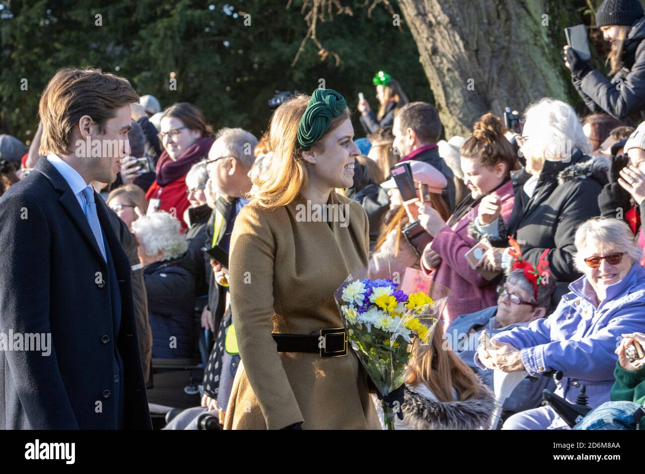 Prinzessin Beatrice von York mit Edoardo Mapelli Mozzi in Sandringham am Weihnachtstag 2019. Stockfoto