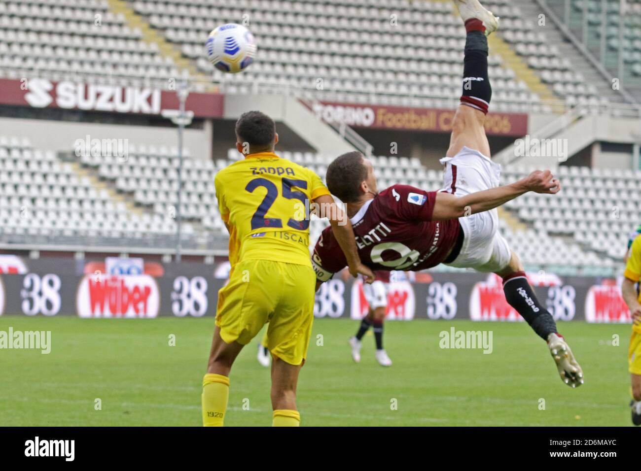 Turin, Italien. Oktober 2020. Turin, Italien, 18 Oct 2020, 09 Andrea Belotti (Turin FC) Fahrrad Kick während Torino gegen Cagliari - italienische Fußball Serie A Spiel - Credit: LM/Claudio Benedetto Credit: Claudio Benedetto/LPS/ZUMA Wire/Alamy Live News Stockfoto