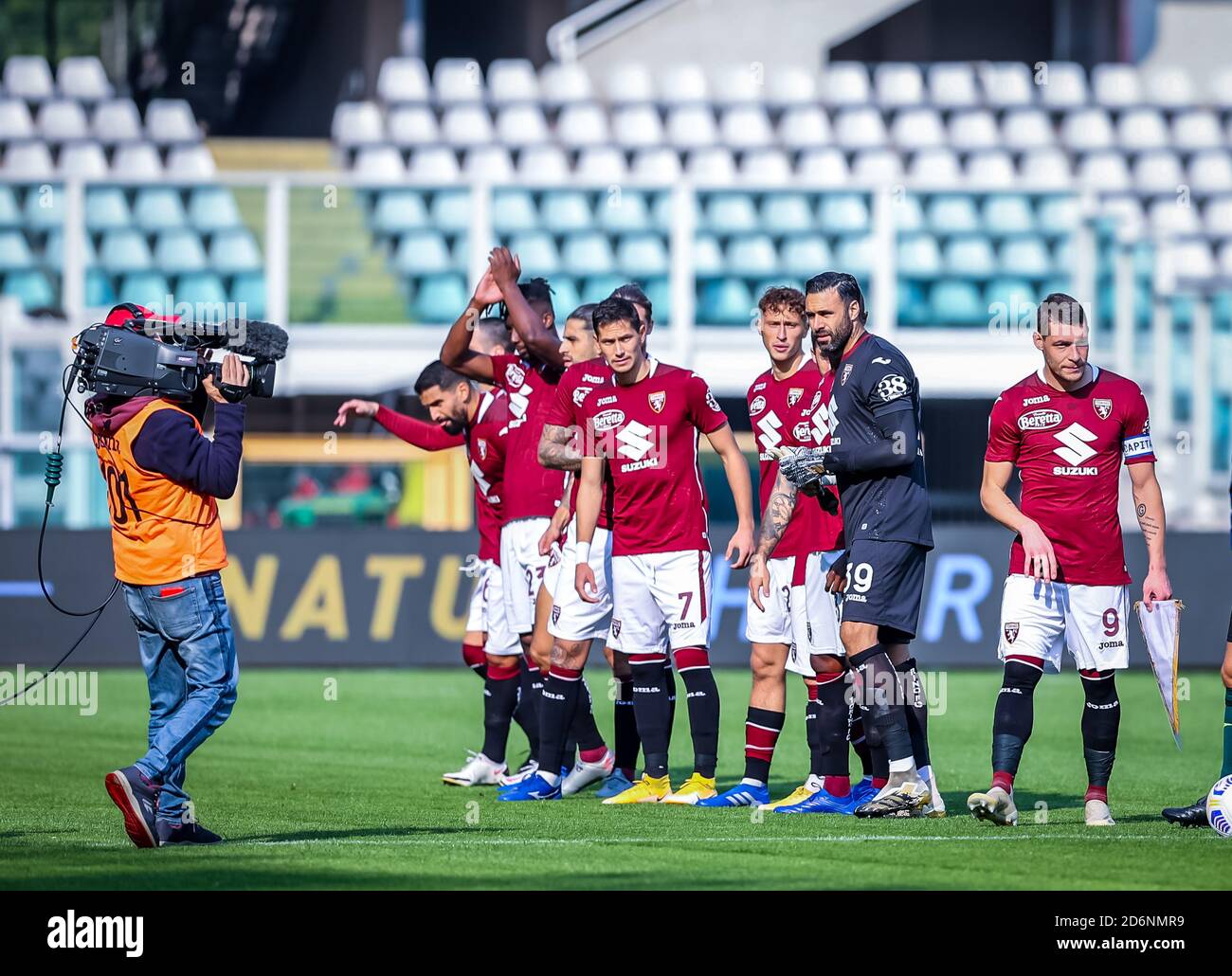 Torino FC Team während der Serie A 2020/21 Spiel zwischen Turin FC gegen Cagliari Calcio im Stadio Olimpico Grande Torino, Turin, Italien am 18. Oktober 2020 - Foto Fabrizio Carabelli Kredit: LM/Fabrizio Carabelli/Alamy Live News Stockfoto