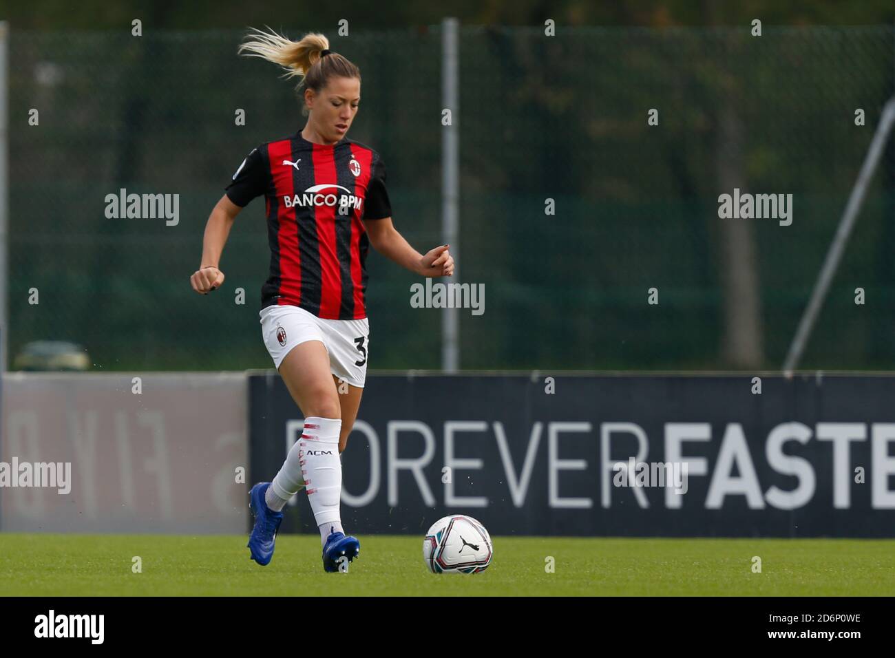 Mailand, Italien, 18 Oct 2020, Francesca Vitale (AC Mailand) während AC Mailand gegen FC Internazionale, Italienische Fußballserie A Frauen Meisterschaft - Credit: LM/Francesco Scaccianoce/Alamy Live News Stockfoto