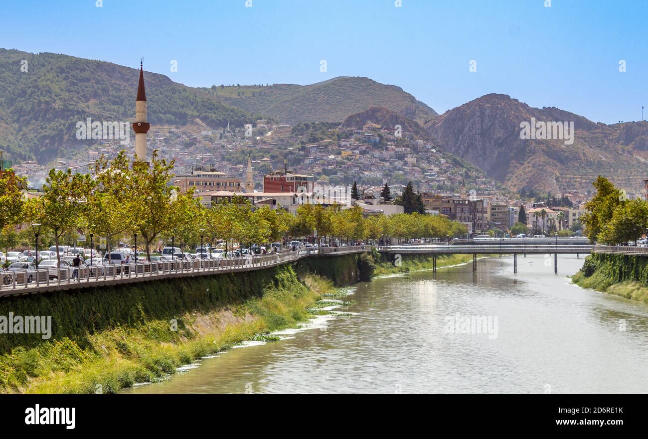Hatay, Antakya Stadtzentrum und Blick auf den Fluss Asi. Türkei Stockfoto