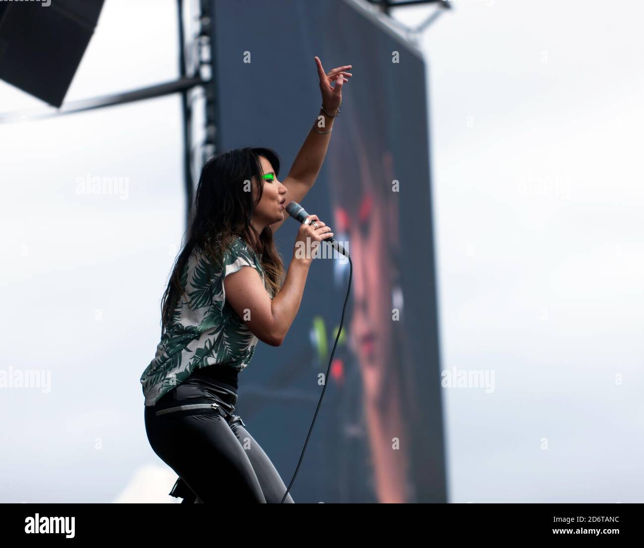 KT Tunstall spielt auf der Hauptbühne ein stürmend-Set Der 2017 auf Blackheath Music Festival Stockfoto