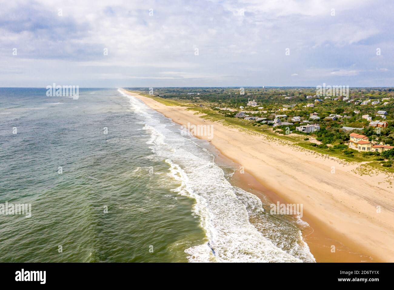 Luftbild des Strandes von Amagansett und des Atlantischen Ozeans Stockfoto