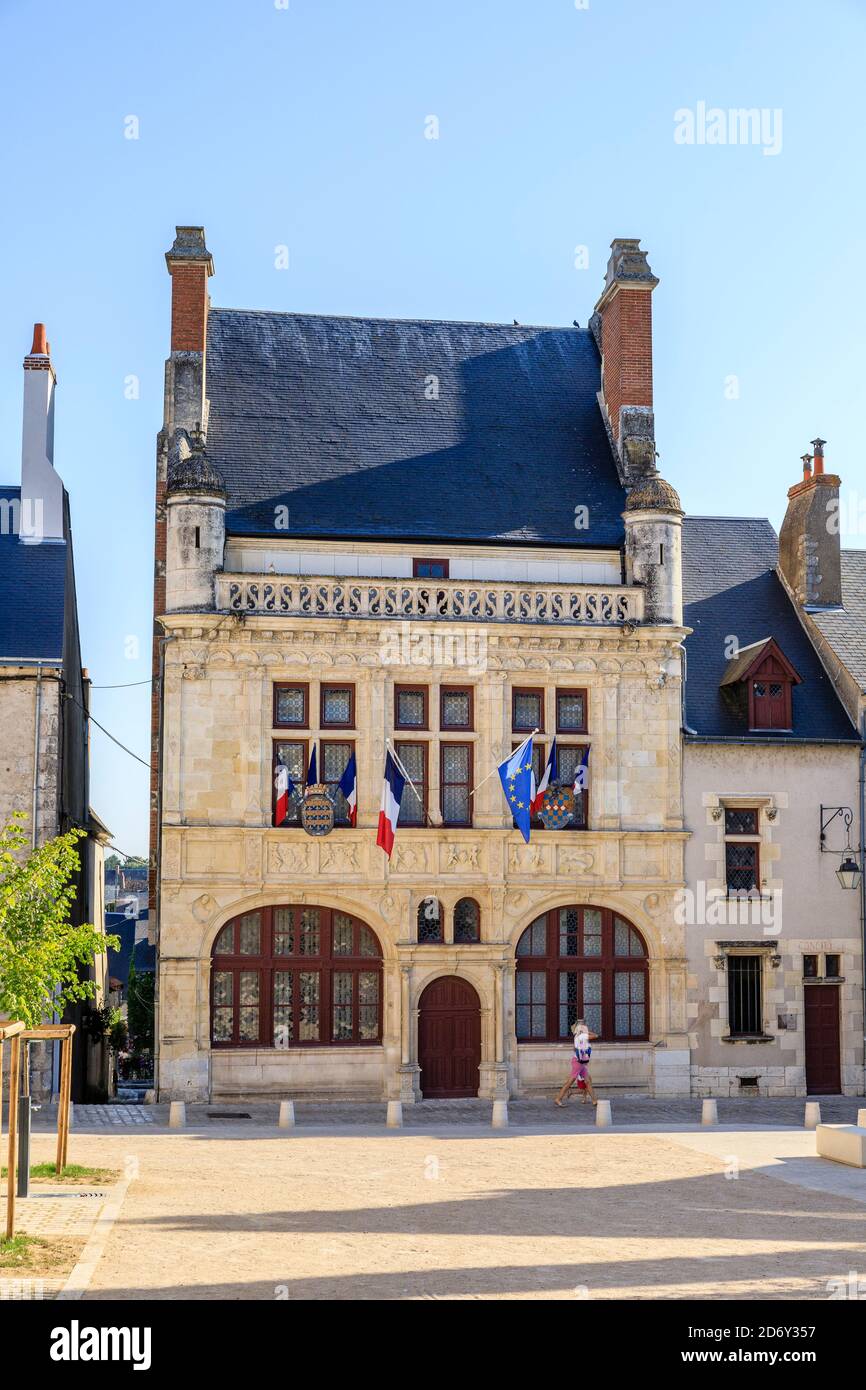 Frankreich, Loiret, Loire-Tal UNESCO-Weltkulturerbe, Beaugency, Rathaus // Frankreich, Loiret (45), Val de Loire classé Patrimoine Mondial d Stockfoto