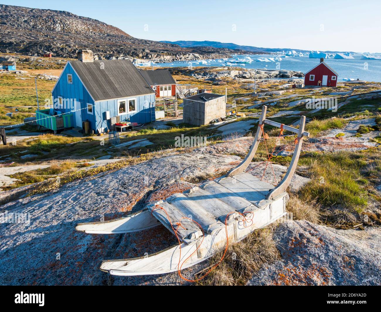 Das Inuit Dorf Oqaatsut (einst Rodebay genannt) liegt in der Disko Bucht. Amerika, Nordamerika, Grönland, Dänemark Stockfoto