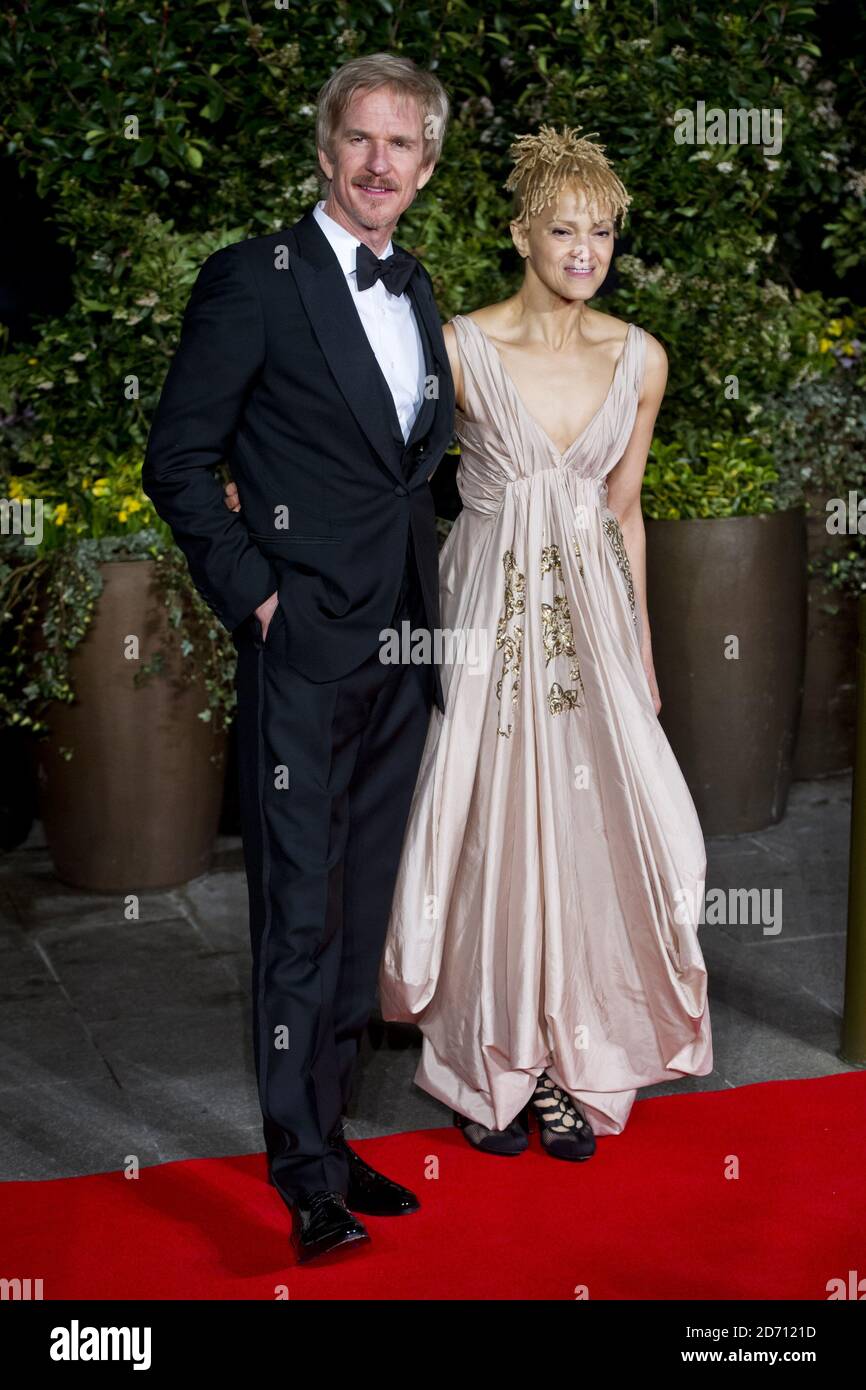 Caridad Rivera und Matthew Modine bei der EE British Academy Film Awards After Party, die im Grosvenor Hotel im Londoner Zentrum stattfand Stockfoto