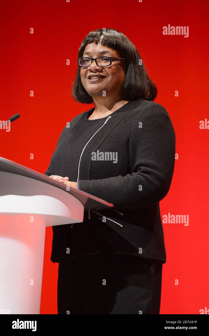 Diane Abbott Abgeordnete, Schattenministerin für Gesundheit, spricht am dritten Tag der Labour Party Konferenz in Liverpool. Bilddatum: Dienstag, 27. September 2016. Bildnachweis sollte lauten: Matt Crossick/ EMPICS Entertainment. Stockfoto