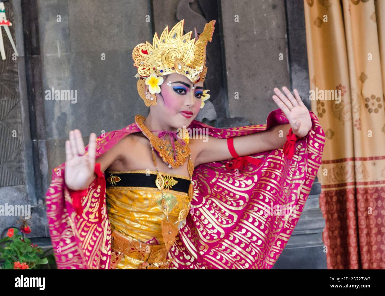 Es wurde am 4. juli 2018 in bali Kulturtanz aufgenommen Programm war es offen öffentlich kulturellen Tanz zu lokalen Und Touristen Stockfoto