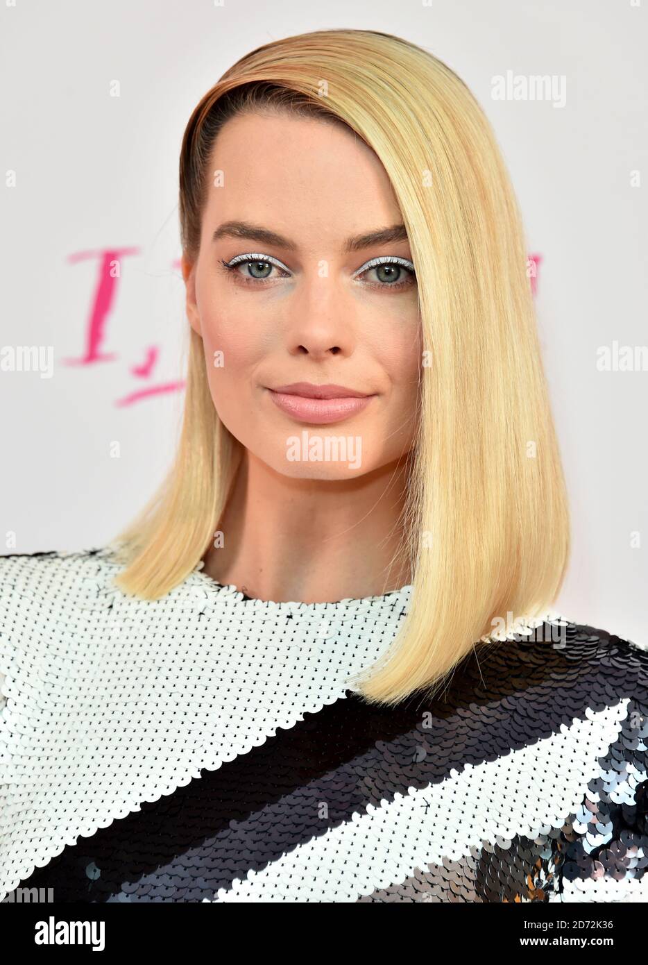 Margot Robbie bei der UK Premiere von I, Tonya im Curzon Mayfair, London. Stockfoto