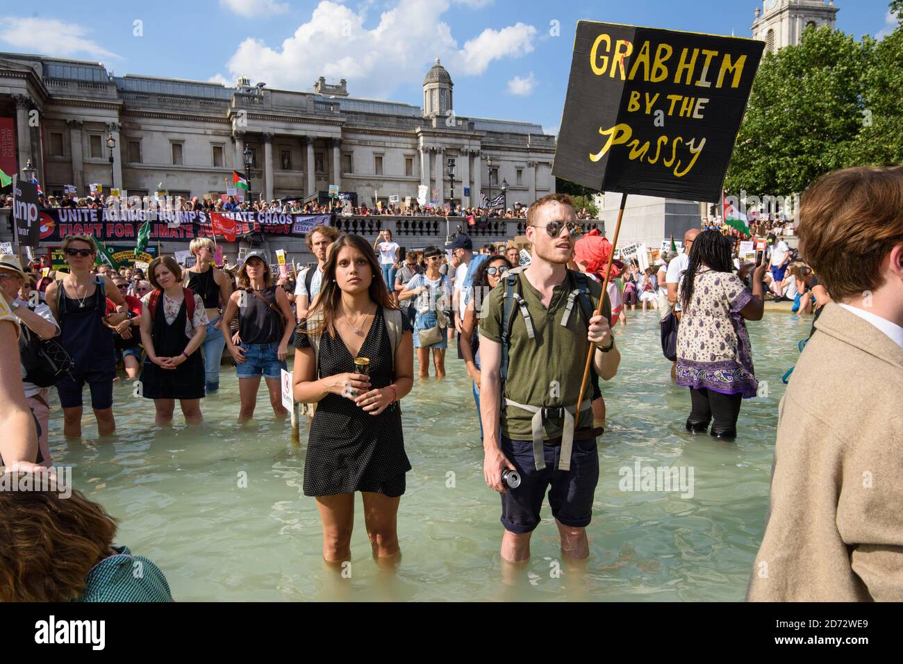 "Top Trump"-Demonstranten am Trafalgar Square, London, im Rahmen der Proteste gegen den Besuch von US-Präsident Donald Trump in Großbritannien. Bilddatum: Freitag, 13. Juli 2018. Bildnachweis sollte lauten: Matt Crossick/ EMPICS Entertainment. Stockfoto