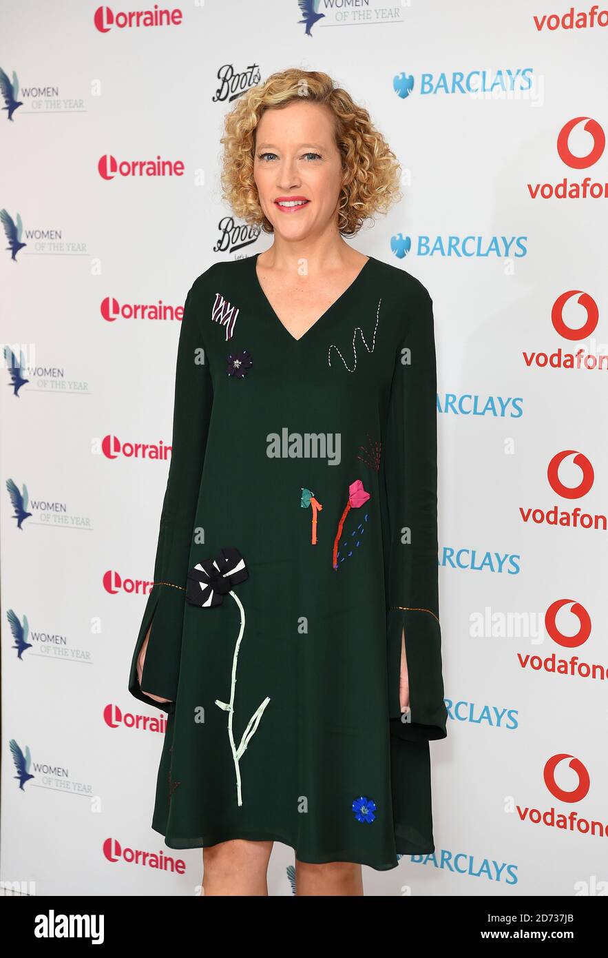 Cathy Newman kommt zum Women of the Year Lunch und den Awards 2019 im Royal Lancaster Hotel in London. Stockfoto