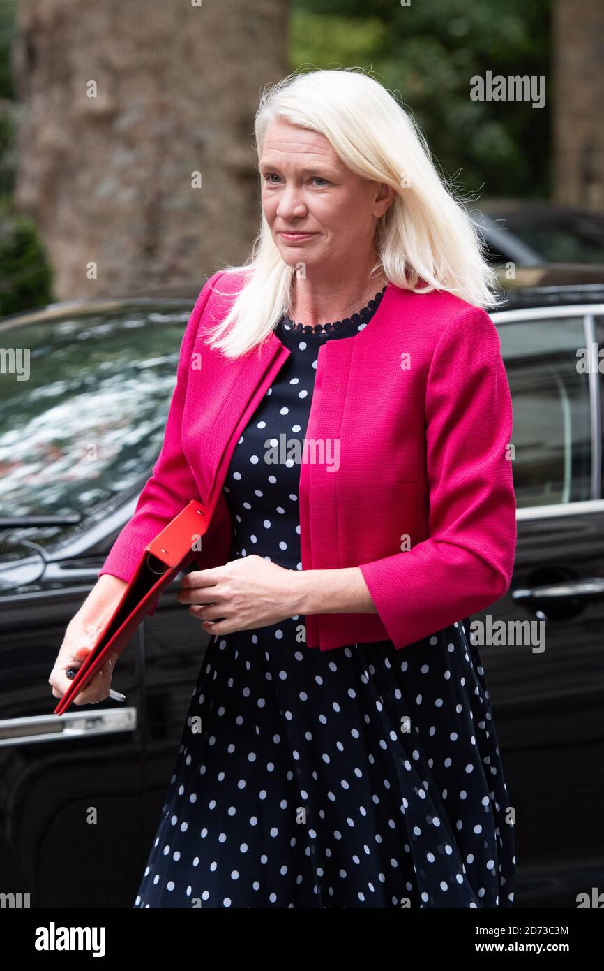 Die konservative Parteivorsitzende Amanda Milling kommt in der Downing Street, London, zu einer Kabinettssitzung beim Foreign and Commonwealth Office (FCO) an. Bilddatum: Dienstag, 8. September 2020. Bildnachweis sollte lauten: Matt Crossick/Empics Stockfoto