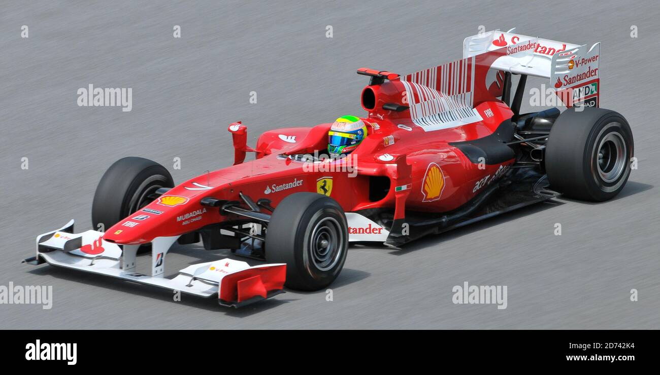 SEPANG, MALAYSIA - 2. APRIL : Scuderia Ferrari Marlboro Fahrer Fernando Alonso aus Spanien fährt während der ersten Trainingseinheit beim Sepang F1 Circu Stockfoto