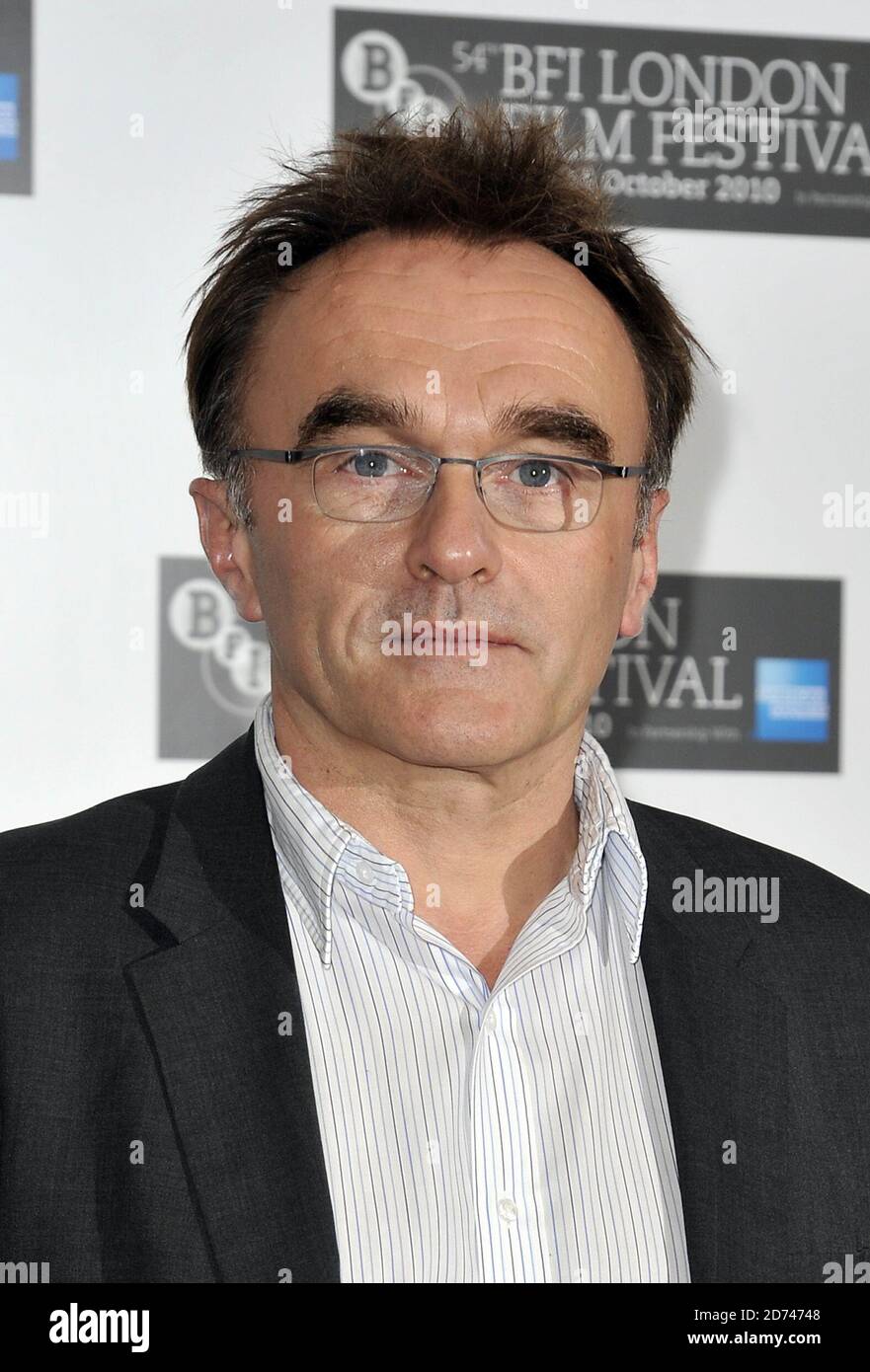 Danny Boyle im Rahmen des 54. BFI London Film Festival 127 Stunden lang im Vue Kino am Leicester Square im Zentrum von London auf einer Fotowand. Stockfoto