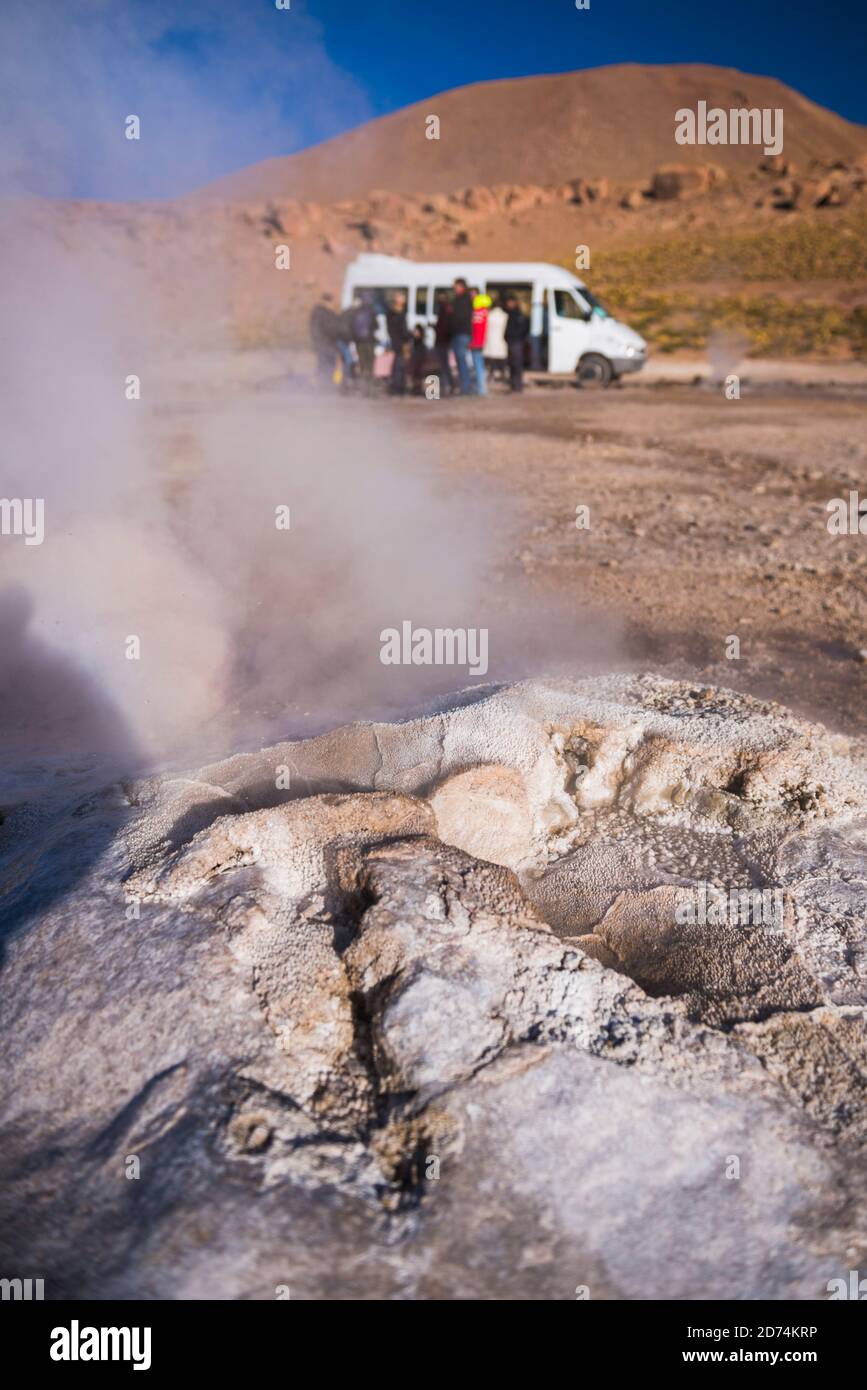 Alto Atacama Desert Lodge Ausflug, mit Frühstück in El Tatio Geyser (Geyser del Tatio), dem größten Geyserfeld der südlichen Hemisphäre, ATAC Stockfoto