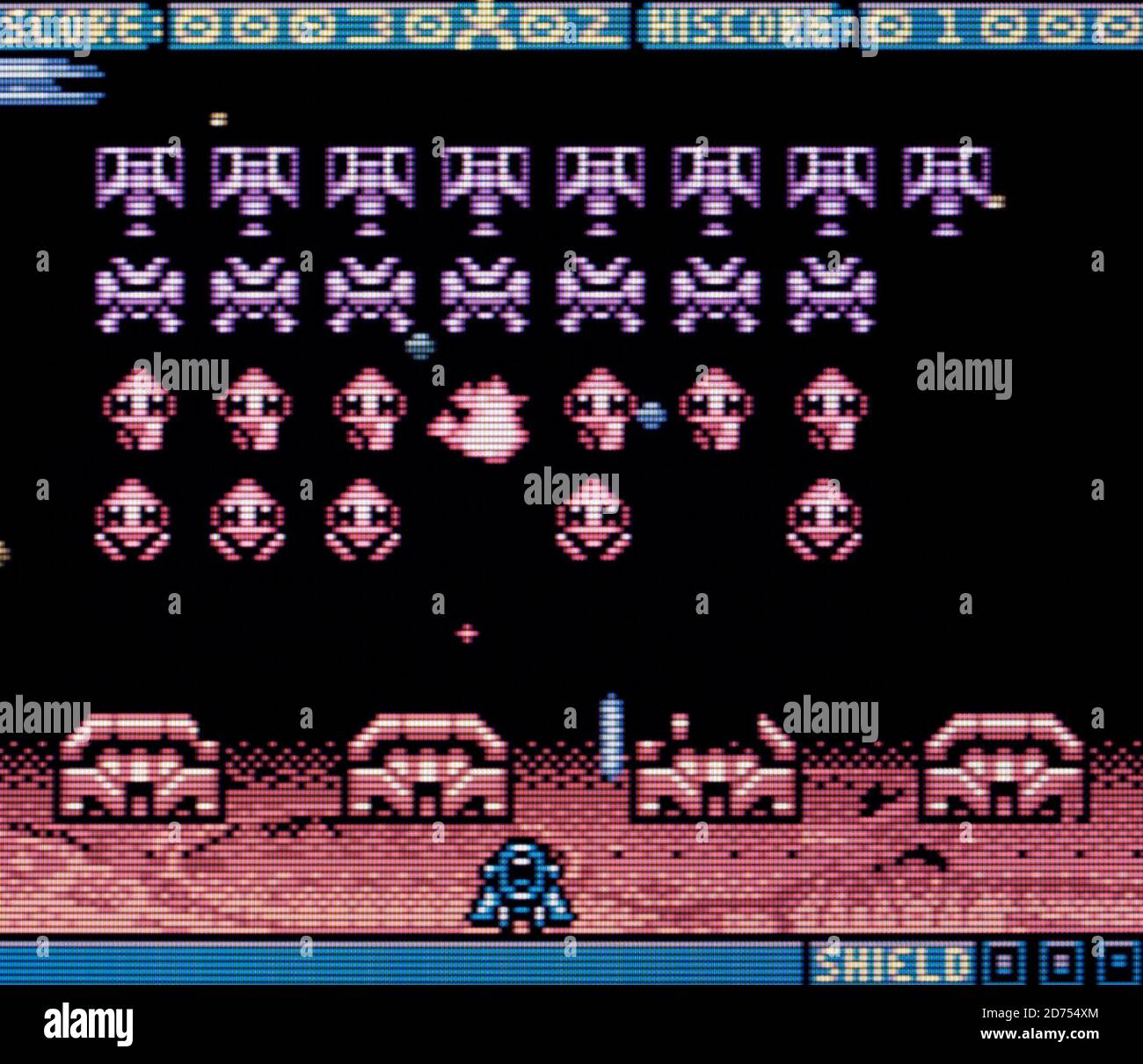 Space Invaders - Nintendo Game Boy Color Videogame - Editorial Nur verwenden Stockfoto