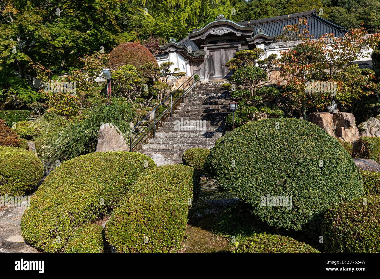 Japanischer Garten bei Okuboji, der 88. Tempel auf der Pilgerroute der 88 Shikoku Heiligen Stätten und der letzte Tempel der 88. Es ist g gewidmet Stockfoto