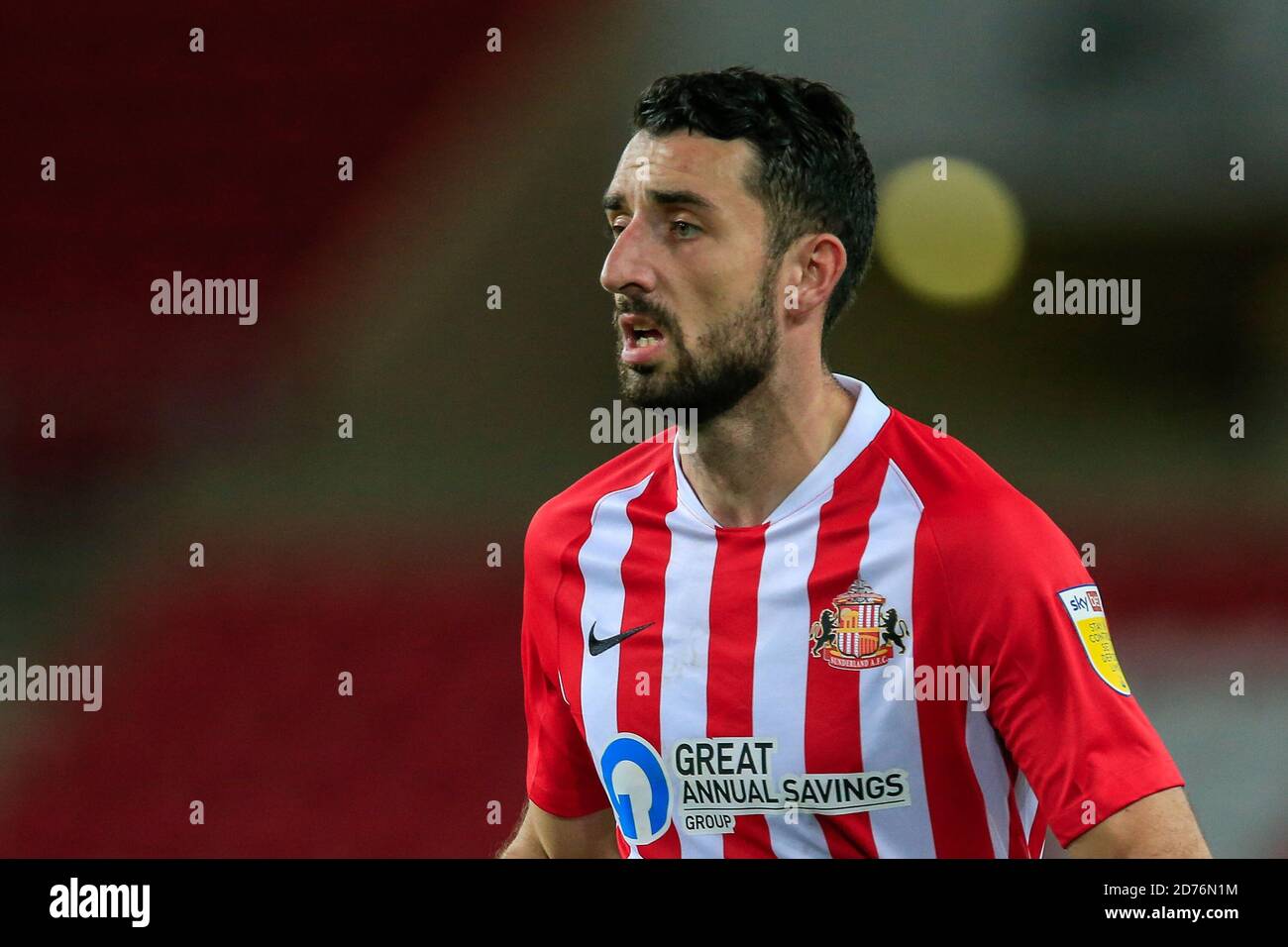 Conor McLaughlin (2) von Sunderland in Aktion Stockfoto