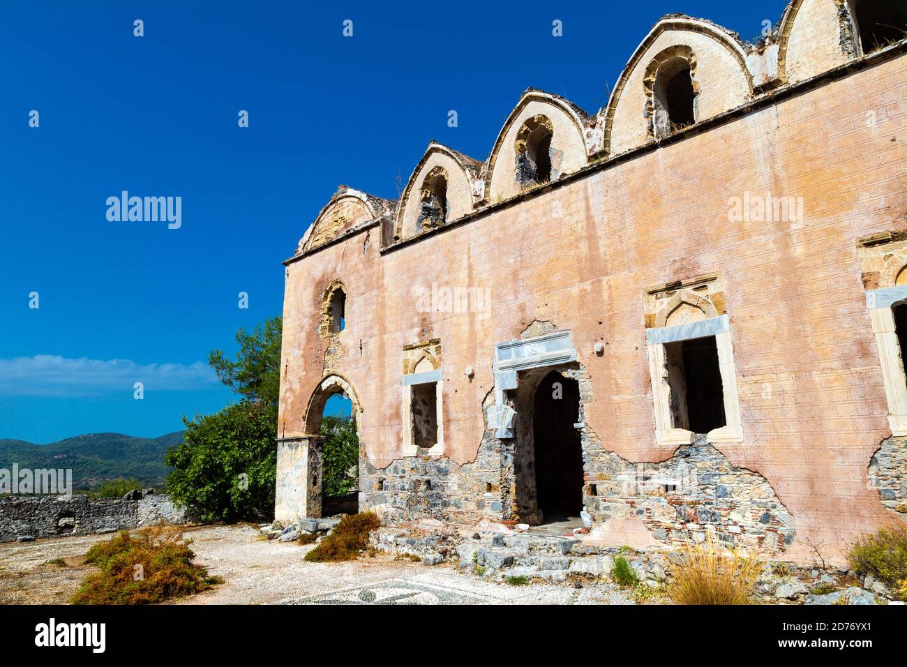 Blick auf die Geisterstadt Kayakoy, Türkei Stockfoto