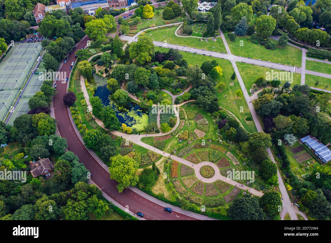 Luftaufnahme mit schönem Landschaftsdesign, UK England Regent's Park Draufsicht Landschaftsgarten Masterplan Stockfoto