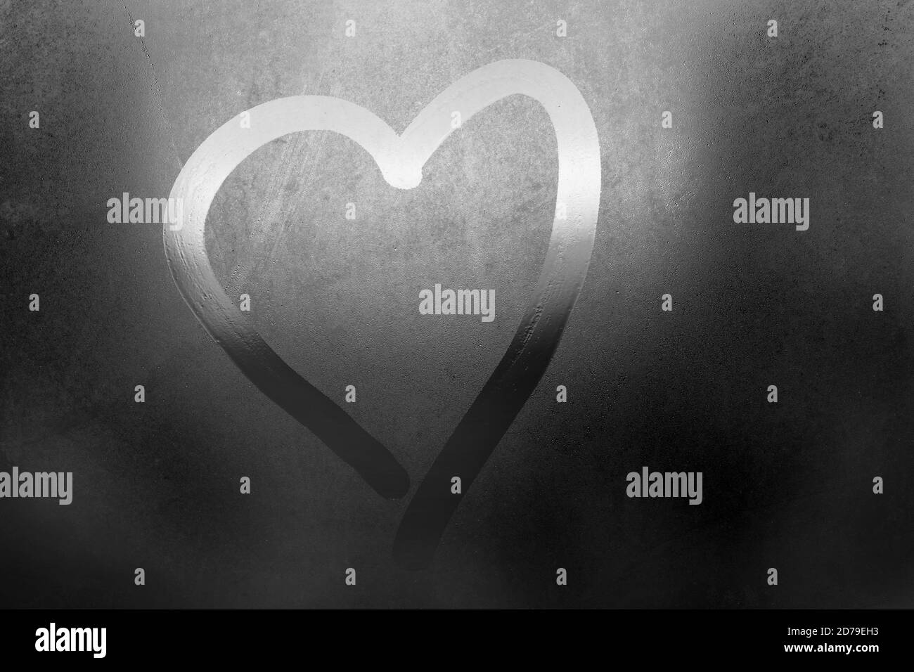 Gemaltes Herz Schwarzweiss Stockfotos Und Bilder Alamy