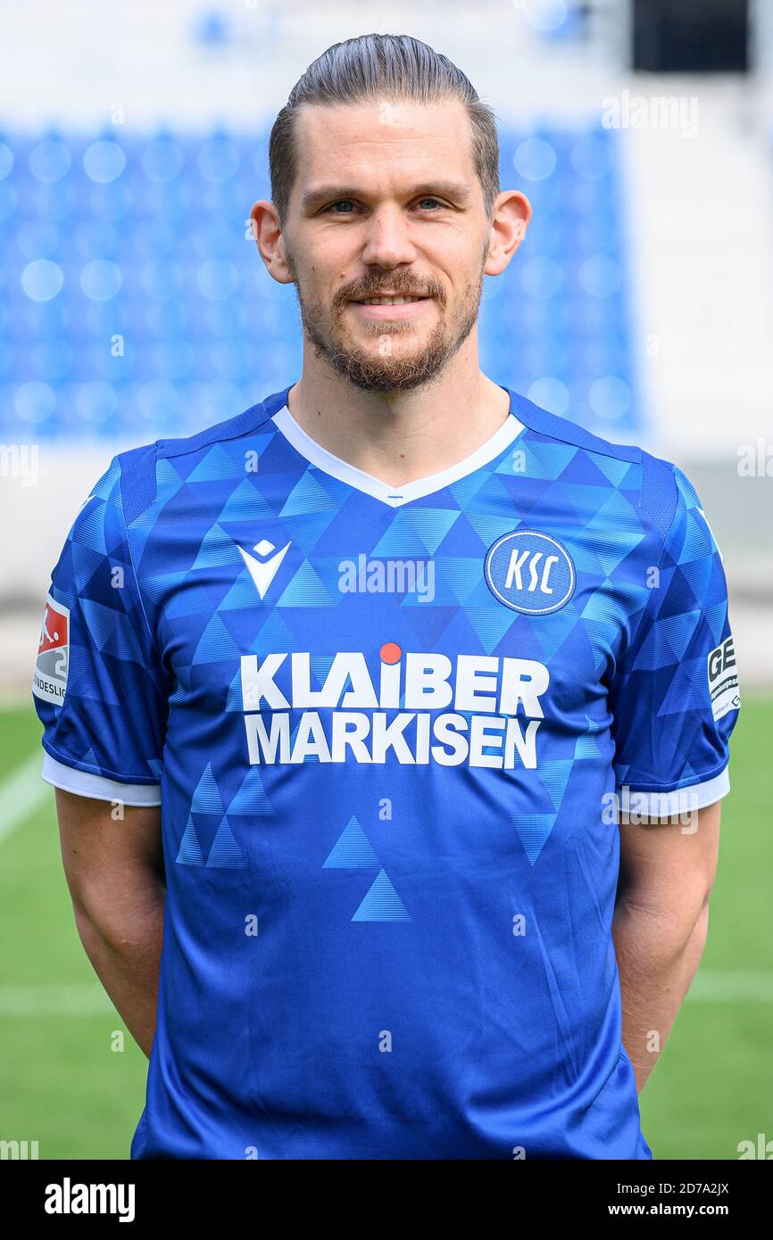 Sebastian Jung Karlsruher Sc -Fotos Und -Bildmaterial In Hoher Auflsung Alamy