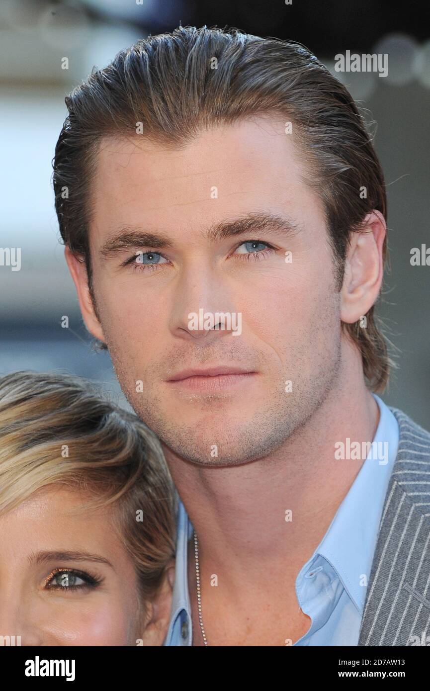 Chris Hemsworth nimmt an der Weltpremiere von Rush, Odeon Leicester Square, London, Teil. 2. September 2013 © Paul Treadway Stockfoto