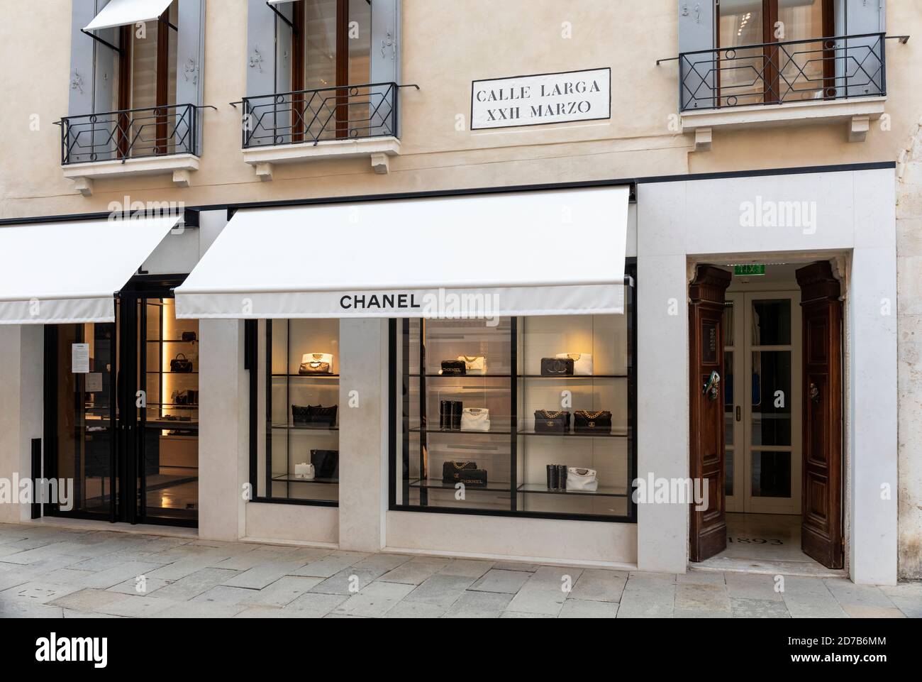Luxus Designer-Shop CHANEL Boutique in San Marco, Designer-Shopping, Venedig, Italien Stockfoto