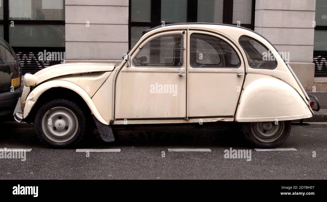 Franzosische Autos Stockfotos Und Bilder Kaufen Alamy