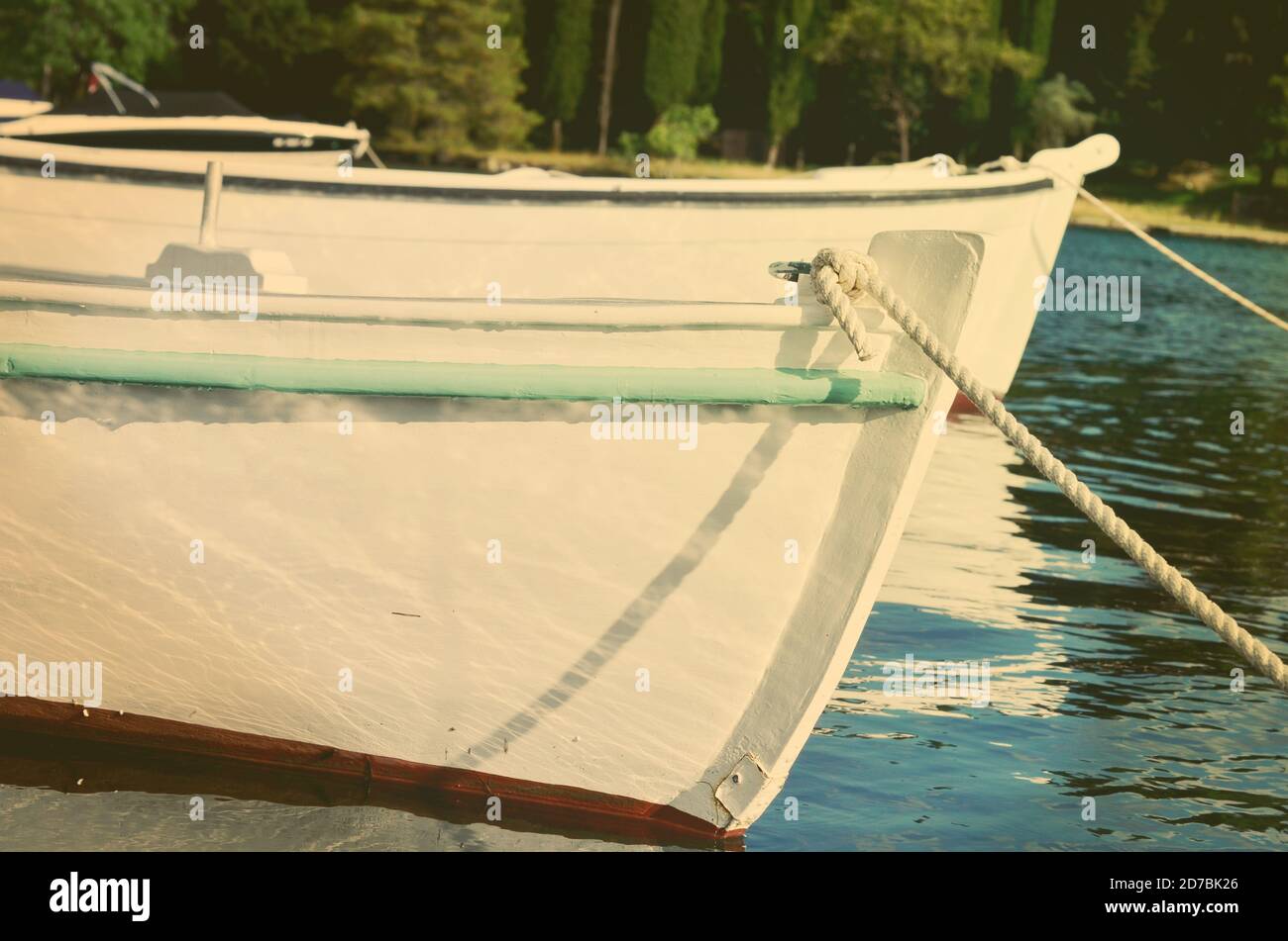 Fischerboote liegen in der Marina Stockfoto