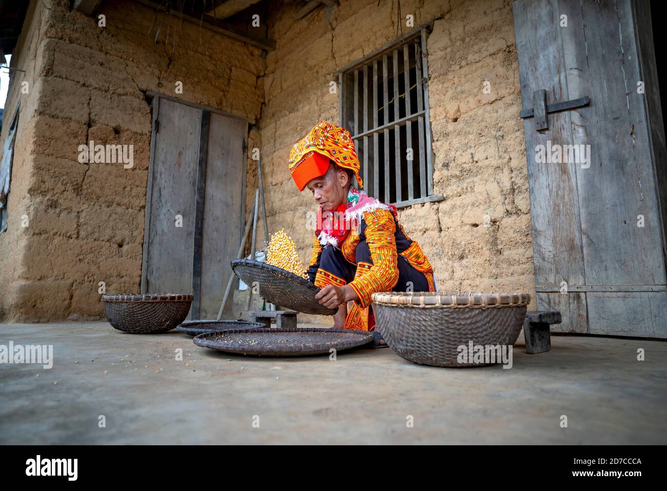 AI Quoc Kommune, Bezirk Loc Binh, lang Son - 22. September 2020: Live-Szene von Dao Lu Gang ethnischen Minderheiten in Ai Quoc Kommune, Loc Binh Distr Stockfoto