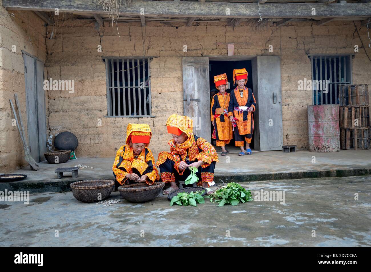 AI Quoc Kommune, Bezirk Loc Binh, lang Son - 22. September 2020: Live-Szene von Dao Lu Gang ethnischen Minderheiten in Ai Quoc Kommune, Loc Binh Distr Stockfoto